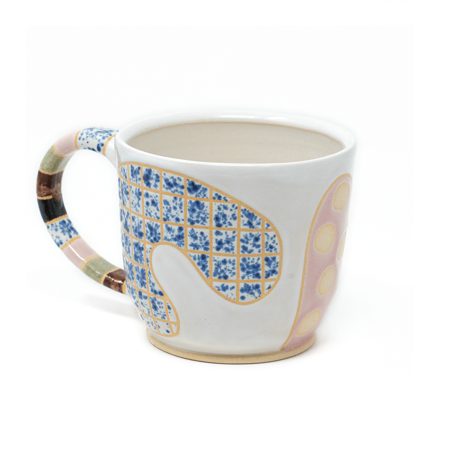 360 Gif animation of funky shape mug by a hill studio